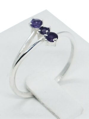 Silver Ring 3 Stones Amethyst