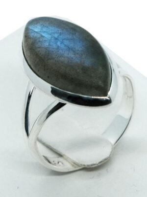 Silver Ring Marquise Labradorite