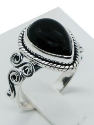 Silver Ring Teardrop Onyx