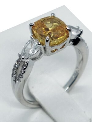 Fashion Ring Yellow Square CZ
