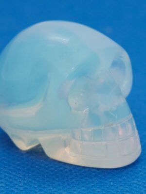 Skull Opalite 40mm