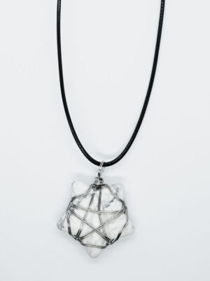 Necklace Star Howlite Pentagram