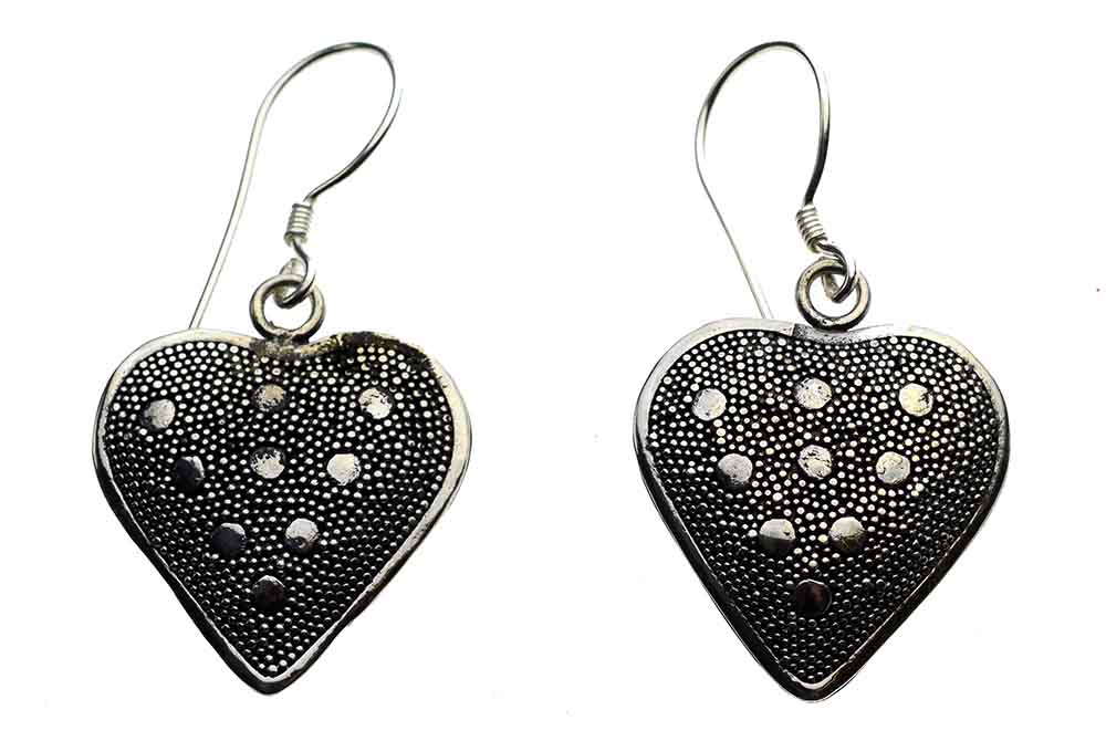 Silver Earring Heart Bobbled