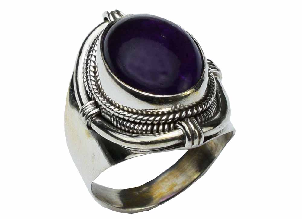 Silver Ring Oval Amethyst