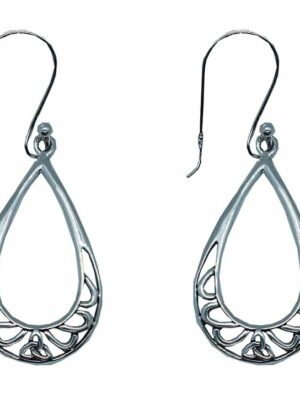 Silver Earring Oval Triquetra