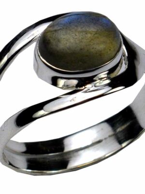 Silver Ring With Oval Labradorite