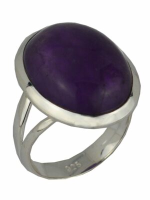 Silver Ring Oval Amethyst