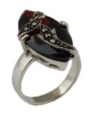 Silver Ring Marquise Garnet