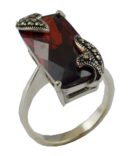 Silver Ring Rectangle Garnet