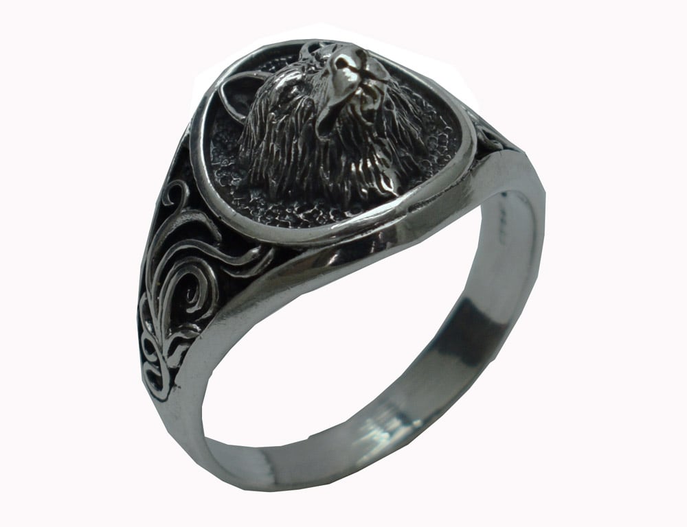 Silver Ring Wolf