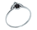 Silver Ring Garnet Round