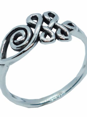 Silver Ring Criss Cross