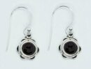 Silver Earring Round Garnet