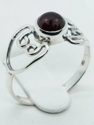 Silver Ring Hearts Garnet