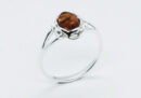 Silver Amber Ring Oval 2.1g