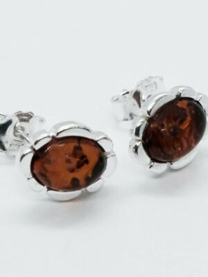 Silver Amber Stud Oval 1.9g