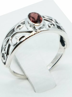 Silver Ring Oval Cut Garnet