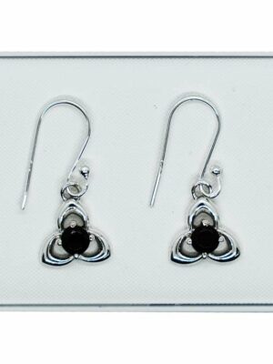 Silver Earring Triquatra Onyx