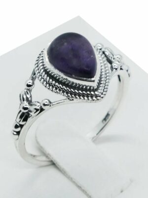 Silver Ring Teardrop Amethyst