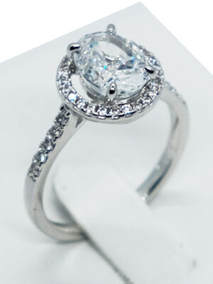 Fashion Ring White Oval CZ