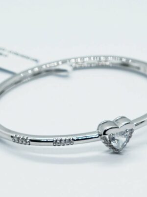 Fashion Bangle Heart