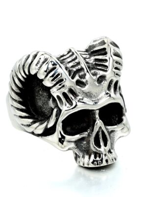 Ring Steel Horned Skull