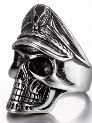 Ring Steel Skull Commander