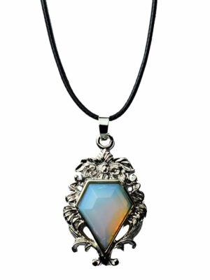 Pendant Opalite Gothic Style