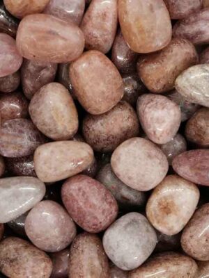 Tumblestone Strawberry Quartz