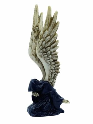 Reaper Kneeling With Wings
