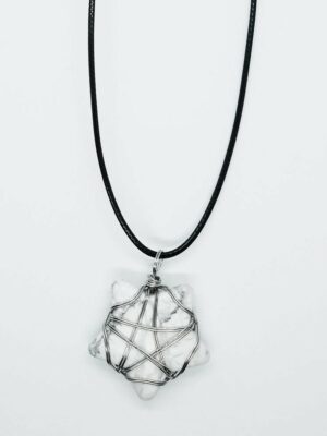 Necklace Star Howlite Pentagram