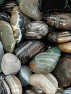 Tumblestone Natural Banded Agate 4-5cm