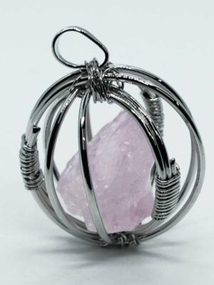 Pendant Rough Rose Quartz in Cage