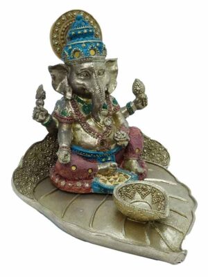 Ganesh Sitting With Leaf 9"