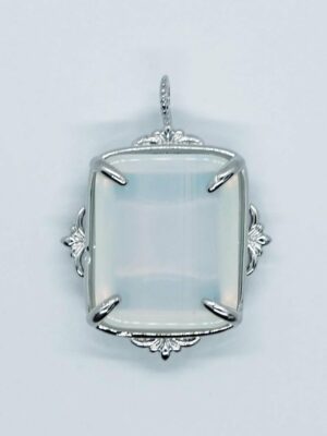 Pendant Oval Opalite
