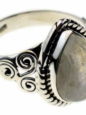 Silver Ring Moonstone Cab