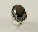 Ring Silver Oval Cut Garnet