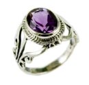 Silver Ring Amethyst Cut