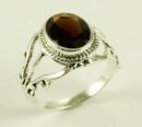 Silver Ring Garnet Cut