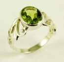 Silver Ring Peridot Cut
