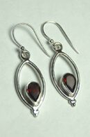 Silver Earring Drop Garnet