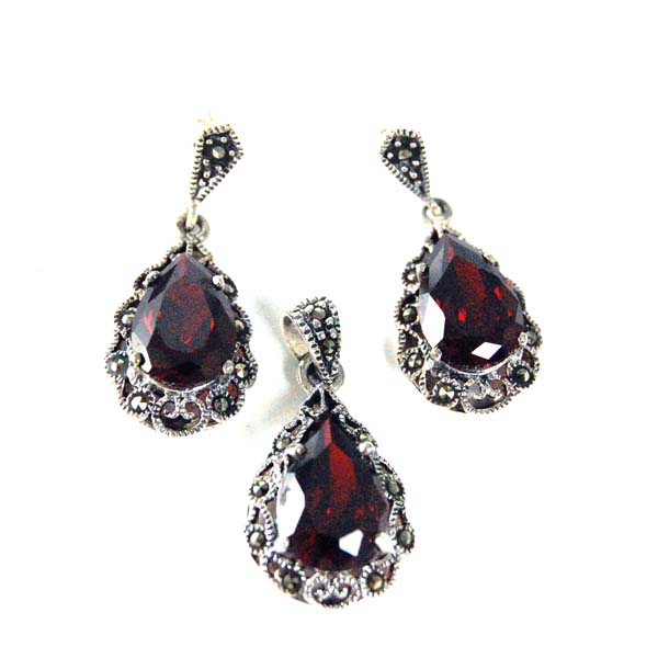Silver Pendant And Earring Set