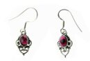 Silver Earring Oval Garnet