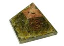 Pyramid Orgone Labradori 8.5cm