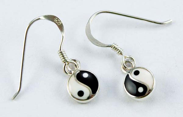 Earring Ying Yang 7mm