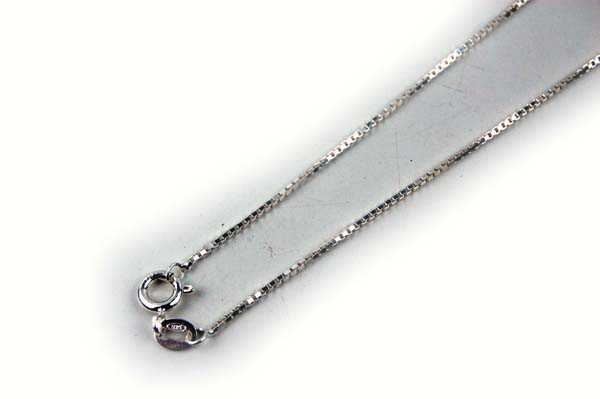 Silver Chain Box 18 Inch