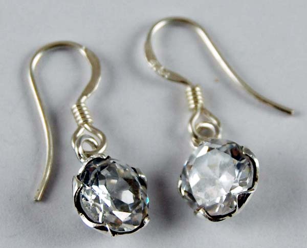 Earring Clear Cut