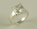 Ring Silver Square Clear CZ W10mm
