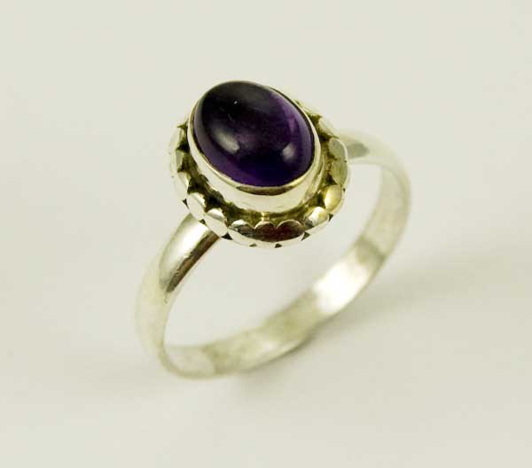 Ring Silver Amethyst Oval