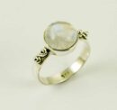 Ring Silver Circle Moonstone